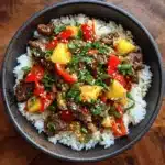 beef and pepper rice bowl - featured image